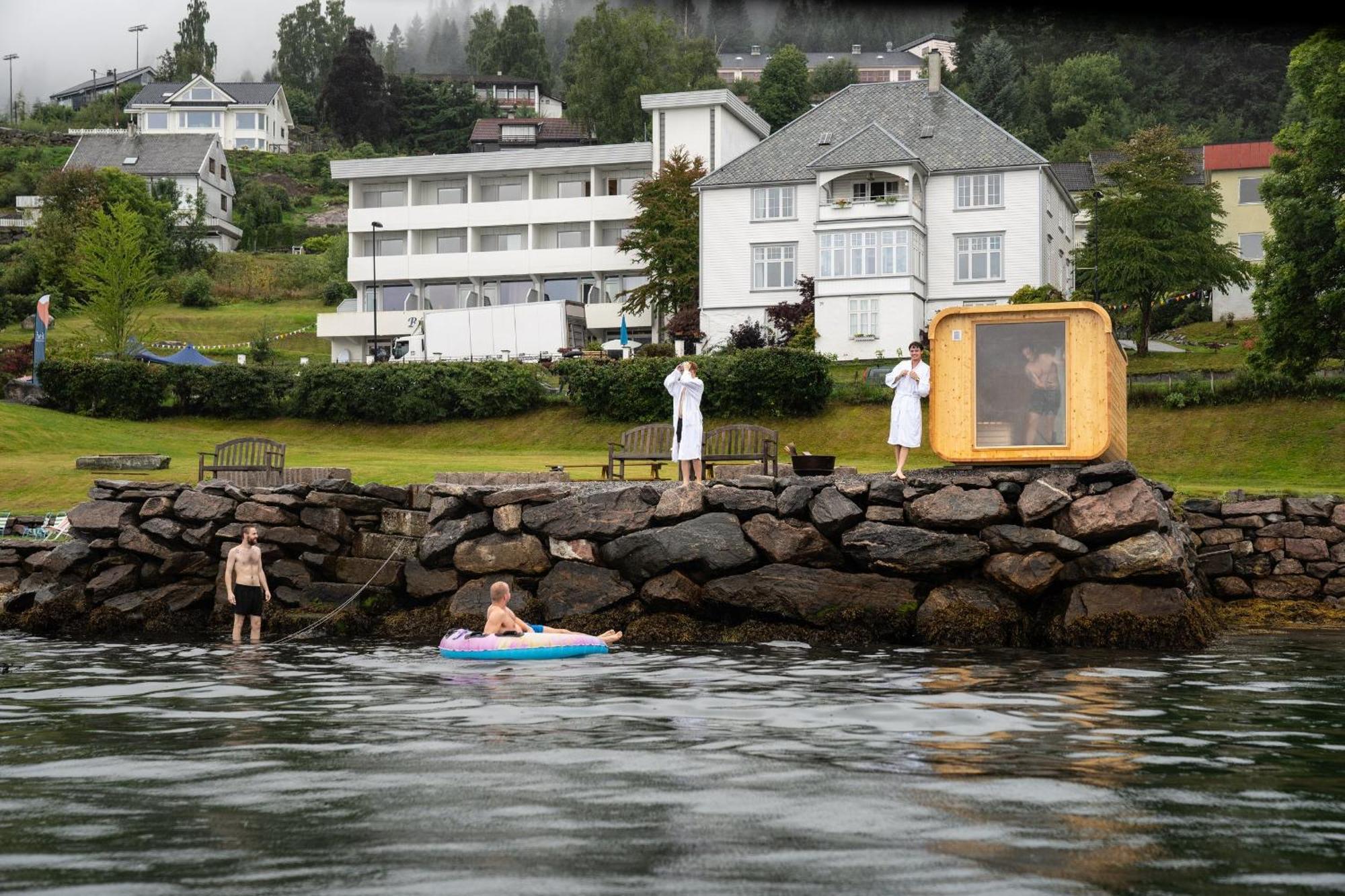 Balestrand Fjordapartments Esterno foto