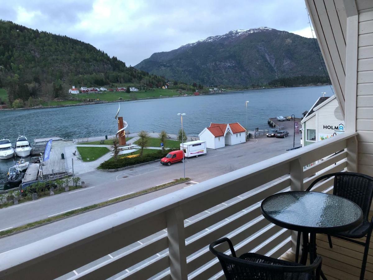 Balestrand Fjordapartments Esterno foto